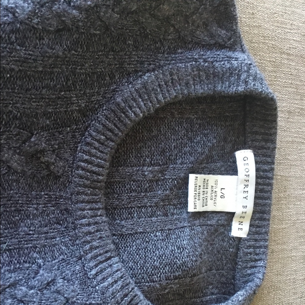 Geoffrey Beene Men’s Gray Sweater